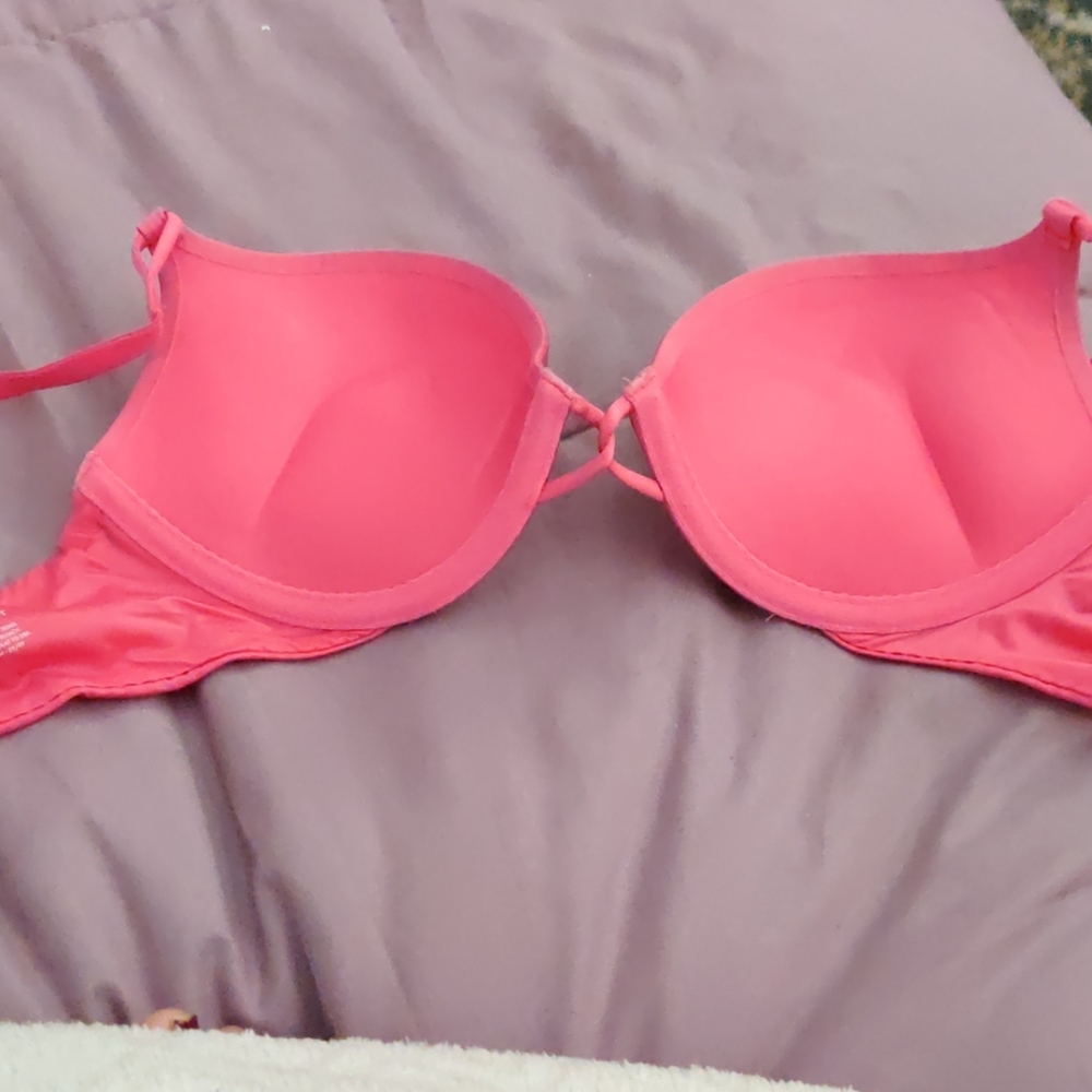 Bra - Picture 3 of 3
